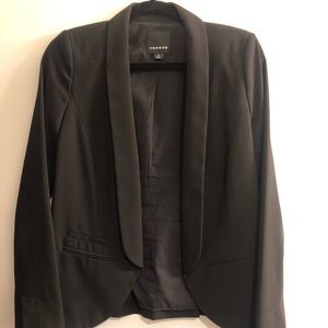 Trouble Fitted blazer